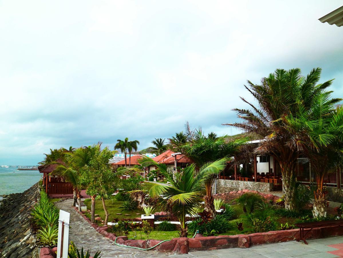 Watu Dodol Hotel & Restaurant Banyuwangi  Exterior foto