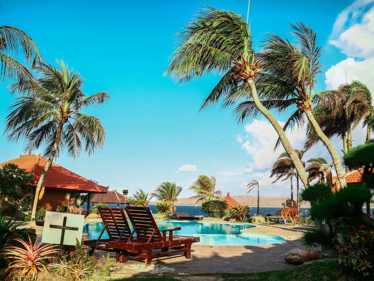Watu Dodol Hotel & Restaurant Banyuwangi  Exterior foto